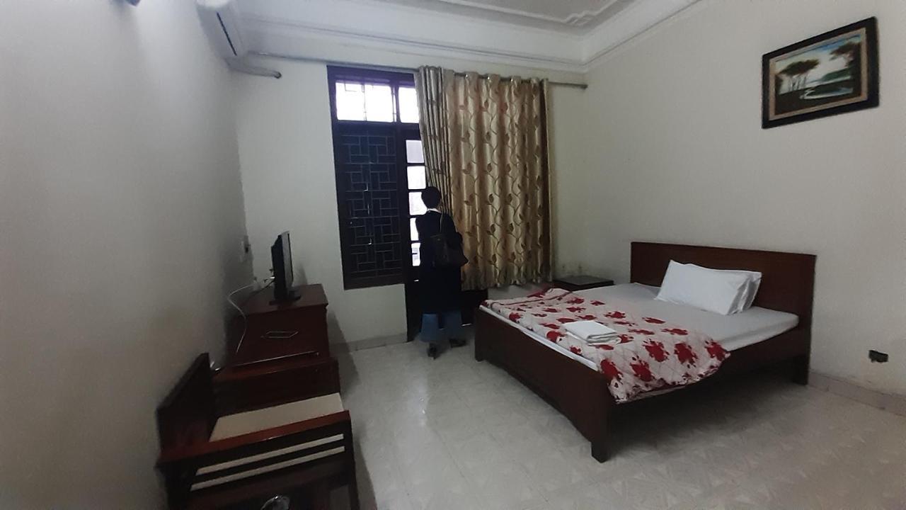 Oyo 681 Hoang Lan Guesthouse Hanoi Exterior foto